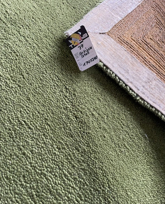 Hand Tufted Rug by Artistica