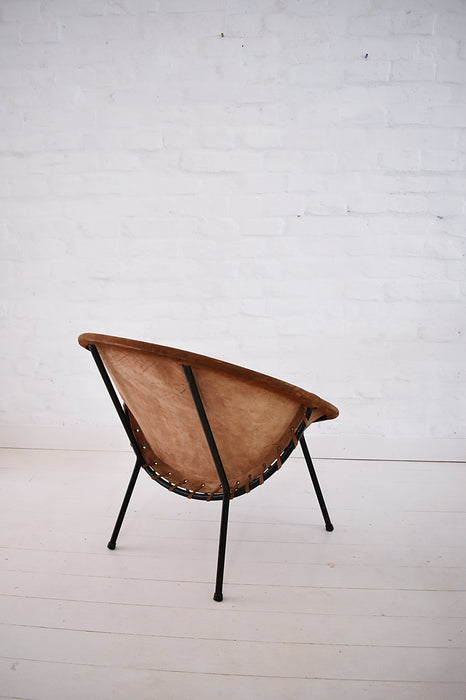 Vintage Balloon Suede Easy Chair, 1960s, Hungary - Artibus365