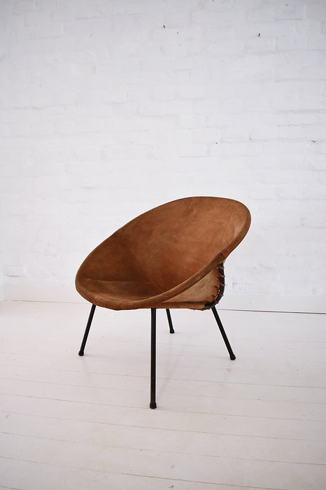 Vintage Balloon Suede Easy Chair, 1960s, Hungary - Artibus365