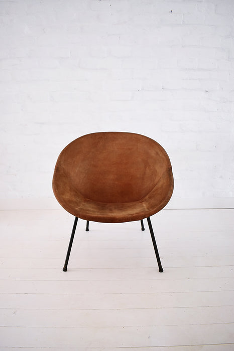 Vintage Balloon Suede Easy Chair, 1960s, Hungary - Artibus365