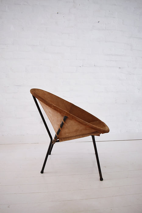 Vintage Balloon Suede Easy Chair, 1960s, Hungary - Artibus365