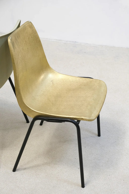 Vintage molded stacking chair from Hiller Germany - Artibus365