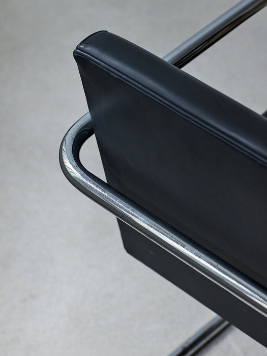 Mies van der Rohe Brno Chair Knoll 1960s