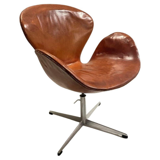 First Edition Arne Jacobsen Swan Chair