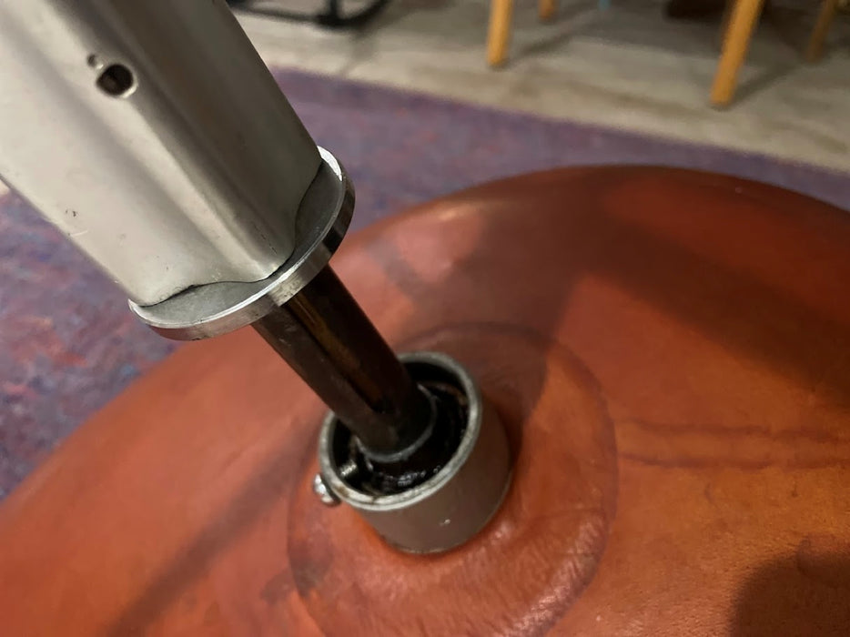 Arne Jacobsen Early Swan Chair in Original Cognac Leather with Adjustable Height