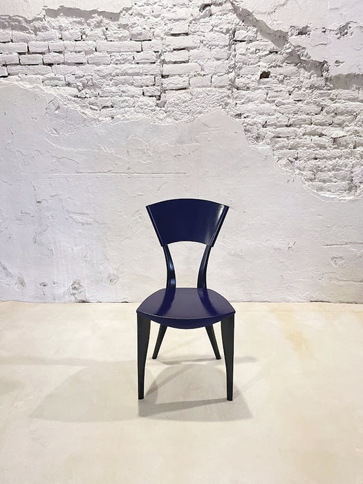 “Karina” chairs designed by J. Mancini and Gaby Fois-Dorell