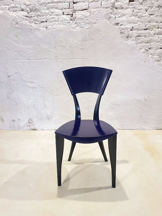 “Karina” chairs designed by J. Mancini and Gaby Fois-Dorell