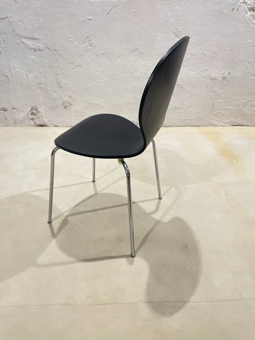 Swiss Modern Chair in Scandinavian Style