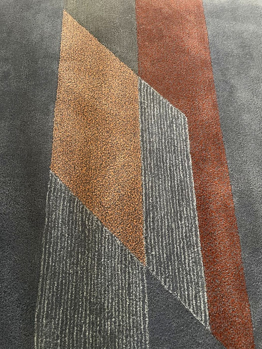  Hand Tufted Rug 1980-1990s France