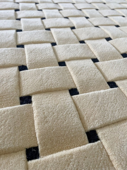 Hand Tufted Rug by Tisca France
