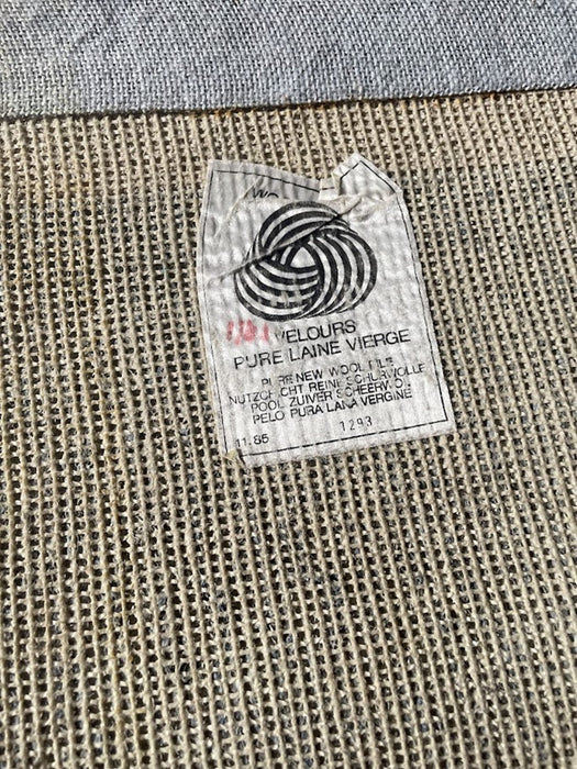 Tisca Geometric Pattern Hand-Tufted Wool Rug, Signed “ILES”, France, 1990s