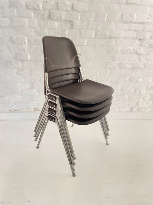 Knoll International 1601 Model Stackable Chairs by Don Albinson