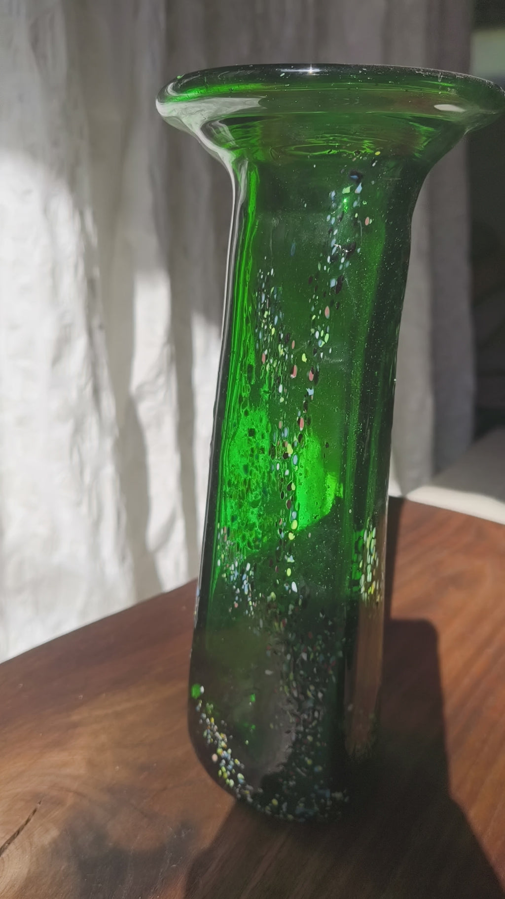 Vintage Modern Free-Form Green Art Glass Vase Budveszel Gyula Hungary 1990s